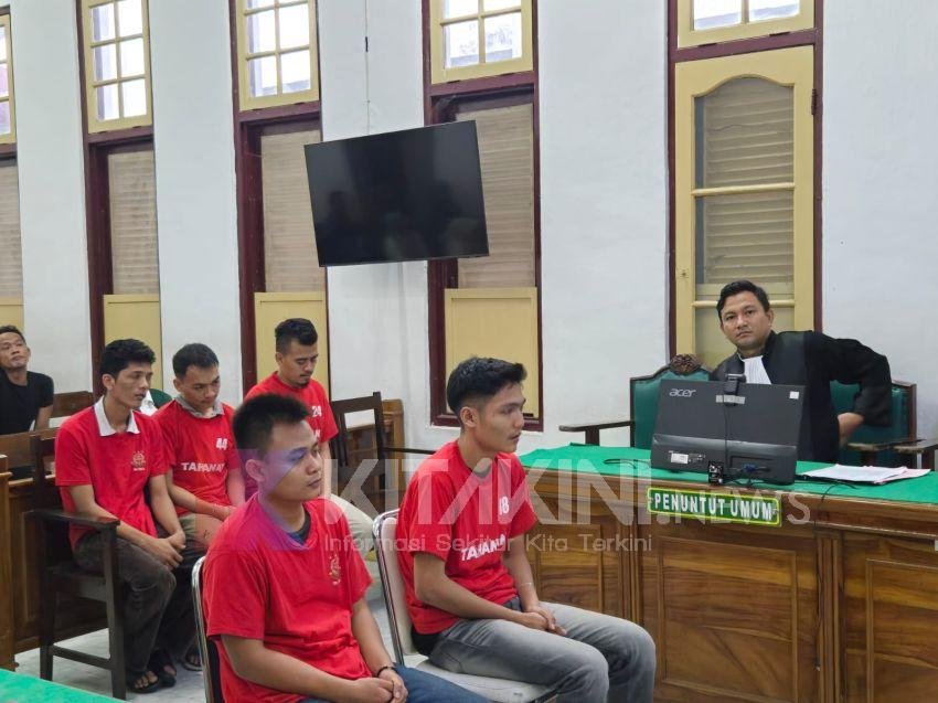 Lima Kurir 46 Kg Ganja Dituntut 18 Tahun Penjara