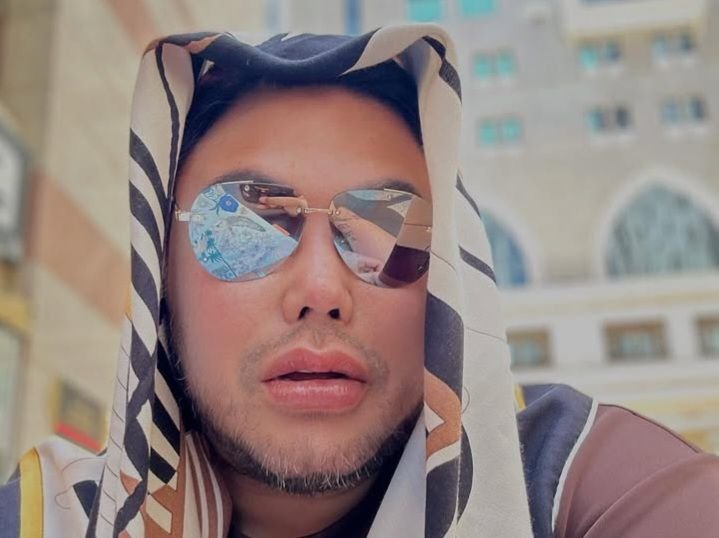 Ivan Gunawan Mau ke Palestina, Bawa Batuan Hasil Jual Hijab