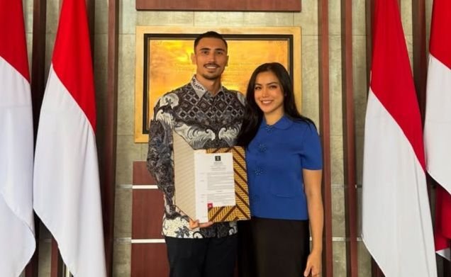 Demi Jessica Iskandar dan Anak, Vincent jadi WNI