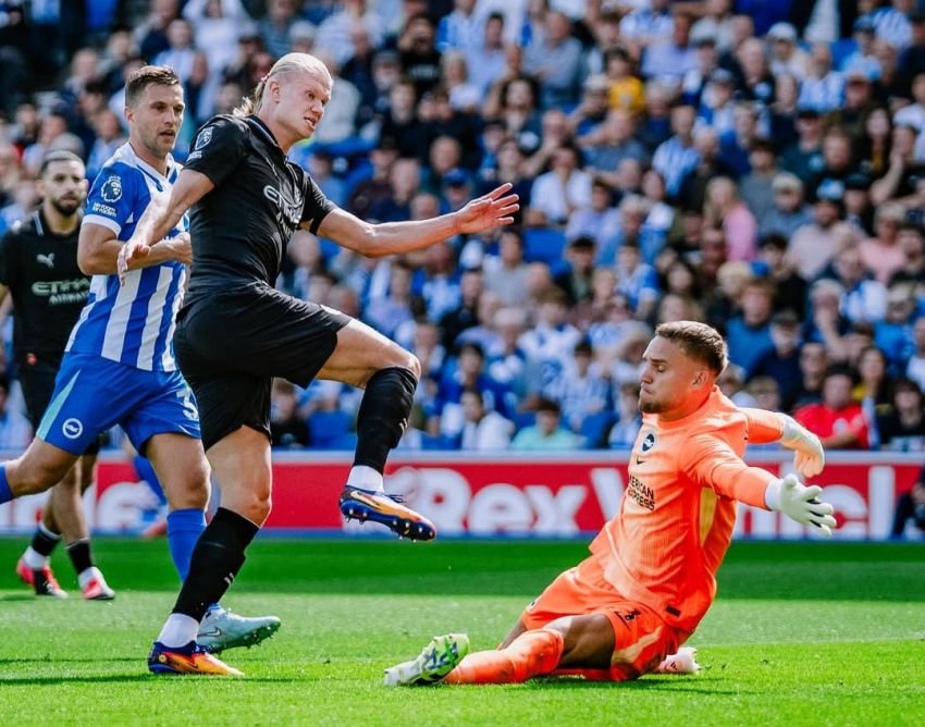 Brighton Tumbangkan Manchester City 2-1, Comeback Dramatis di Amex Stadium