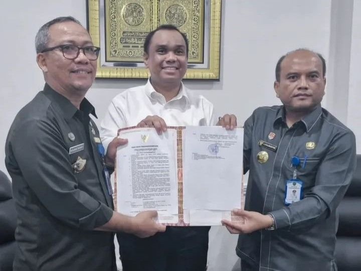 Sahuti Permintaan Fraksi PDI Perjuangan, Wali Kota Padangsidimpuan Ganti Plt Sekda