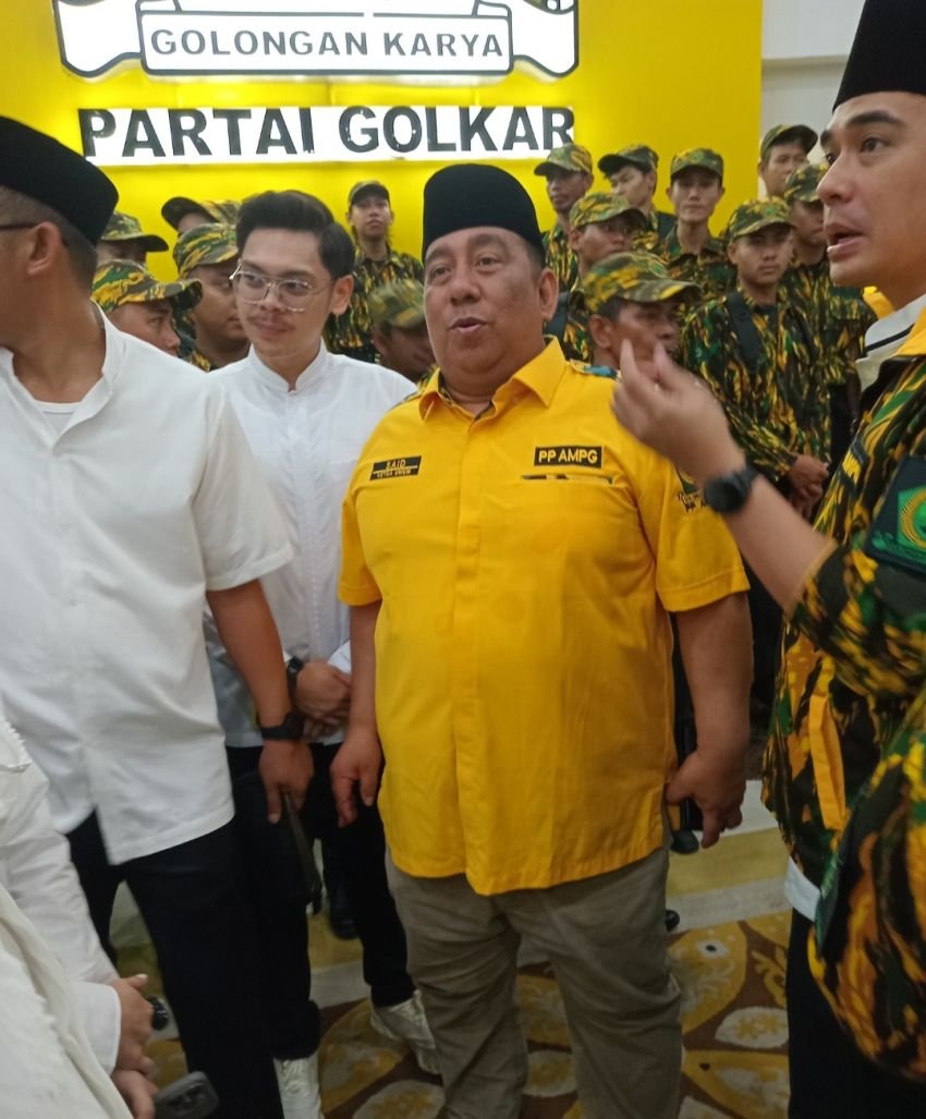 Ketum PP AMPG Minta Satgas dan Security Bersihkan Spanduk Sampah di DPP Golkar