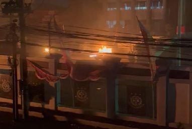 Aksi di Makassar Berubah Ricuh, Gedung DPRD dan Kejati Sulsel Dilalap Api