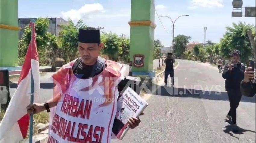 Korban Kriminalisasi, Kacak Alonso Aksi Jalan Kaki ke Mabes Polri