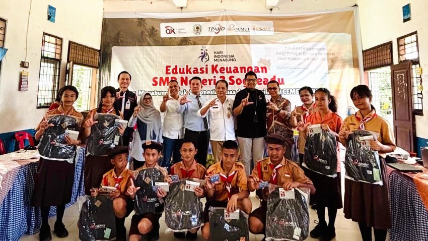 Begini Langkah OJK Dorong Literasi dan Inklusi Keuangan di Nias