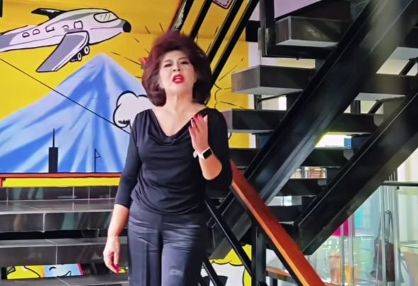 Rita Nasution Mendadak Jadi Penjual Rumah