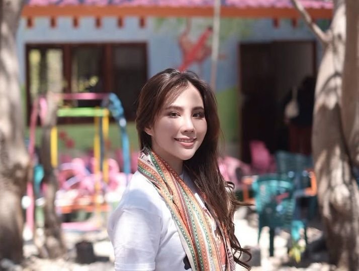 Salut, Agatha Chelsea Bangun TK di Kupang