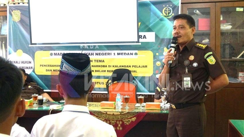 Kejati Sumut Ajak Siswa MAN 1 Medan Jauhi Narkoba dan Bijak Bermedsos