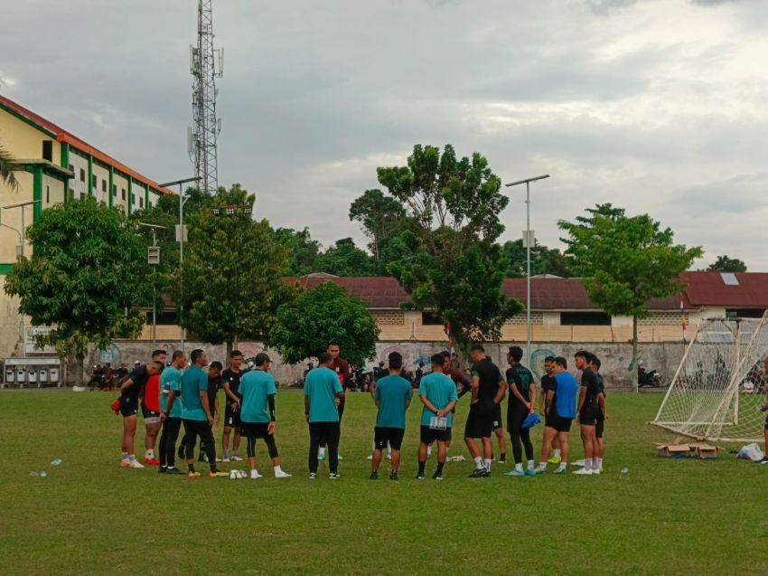 Latihan Perdana PSMS Medan Diikuti 15 Pemain, Kas Hartadi Fokus Benahi Fisik Pemain