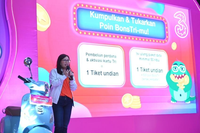 Ribuan Hadiah Menanti! Tri Kembali Gelar Kebut Hadiah BombasTri
