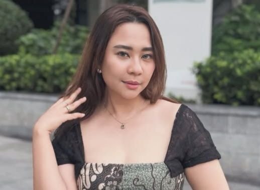 Suami Bikin Serangan Balik, Chikita Meidy Sedih Dituntut Kembalikan Mahar