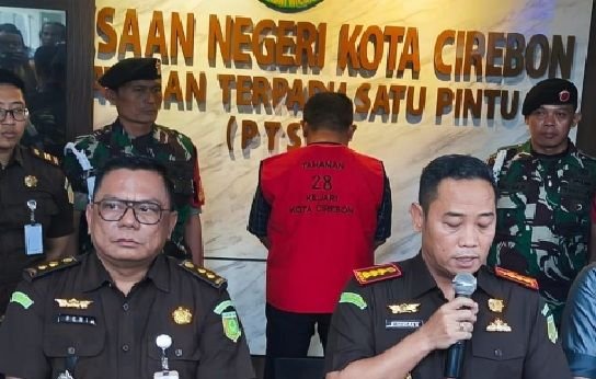Pembangunan Gedung Mangkrak, Mantan Wali Kota Cirebon Resmi Ditahan