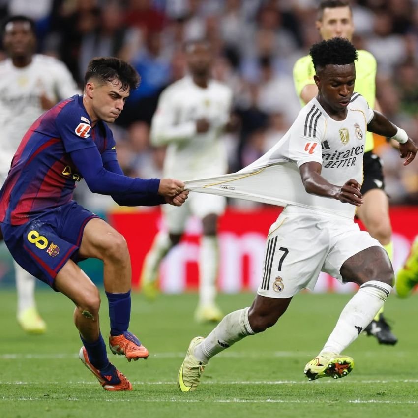 Vin&iacute;cius J&uacute;nior Meminta Maaf atas Aksi Emosional di El Cl&aacute;sico, Hubungannya dengan Xabi Alonso Jadi Sorotan