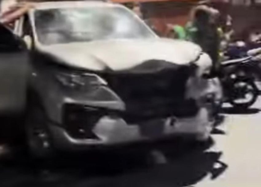 Viral! Mobil Fortuner Diduga Tabrak Lari di Medan, Polisi Lakukan Penyelidikan