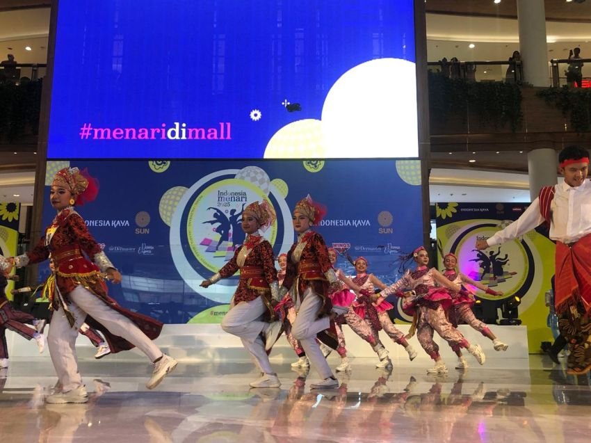 Ribuan Pecinta Tari Ramaikan Indonesia Menari 2025 di Medan