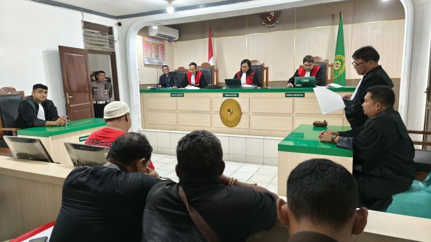 Sarat Rekayasa, Kuasa Hukum Minta Hakim Bebaskan Rahmadi