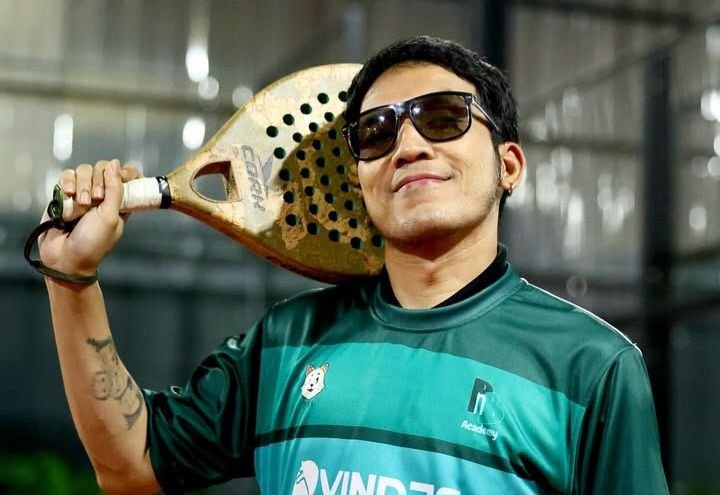 Desta dan Tasya Farasya Jadi Saksi Robohnya Atap Lapangan Padel