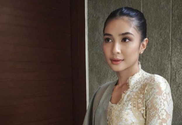 Soal Nyanyi, Mikha Tambayong Akui Peran Harvey Malaihollo