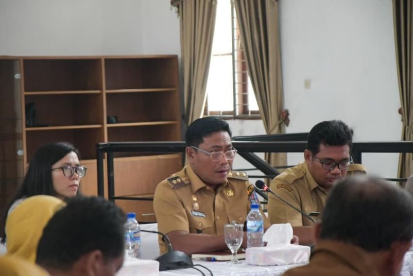 Wabup Minta Pembenahan dan Peningkatan Kualitas Pelayanan Publik Hingga Desa