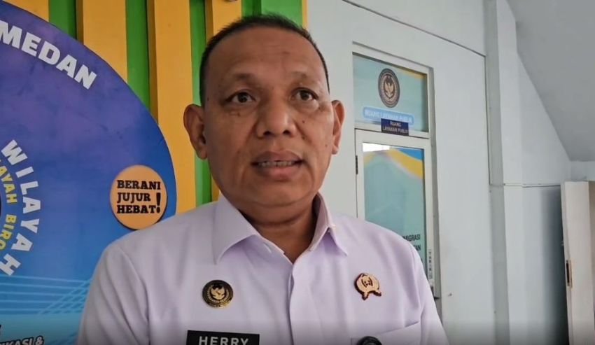 Terpidana Kasus Pembalakan Liar Adelin Lis Bebas