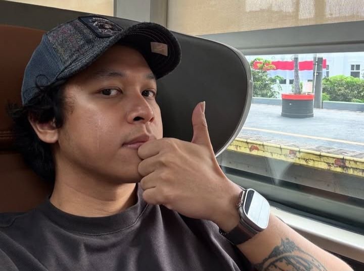 Dianggap Bawa Simbol Satanik, Hindia: Kalau Ditolak, Ya Sudah