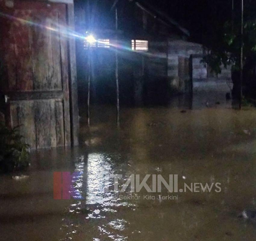Puluhan Rumah di Kelurahan Hanopan, Sidimpuan Terendam Banjir