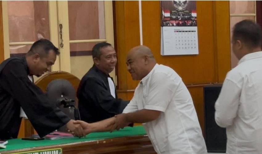 Suap Topan Cs, JPU KPK Tuntut Kirun 3 Tahun dan Reyhan 2,5 Tahun