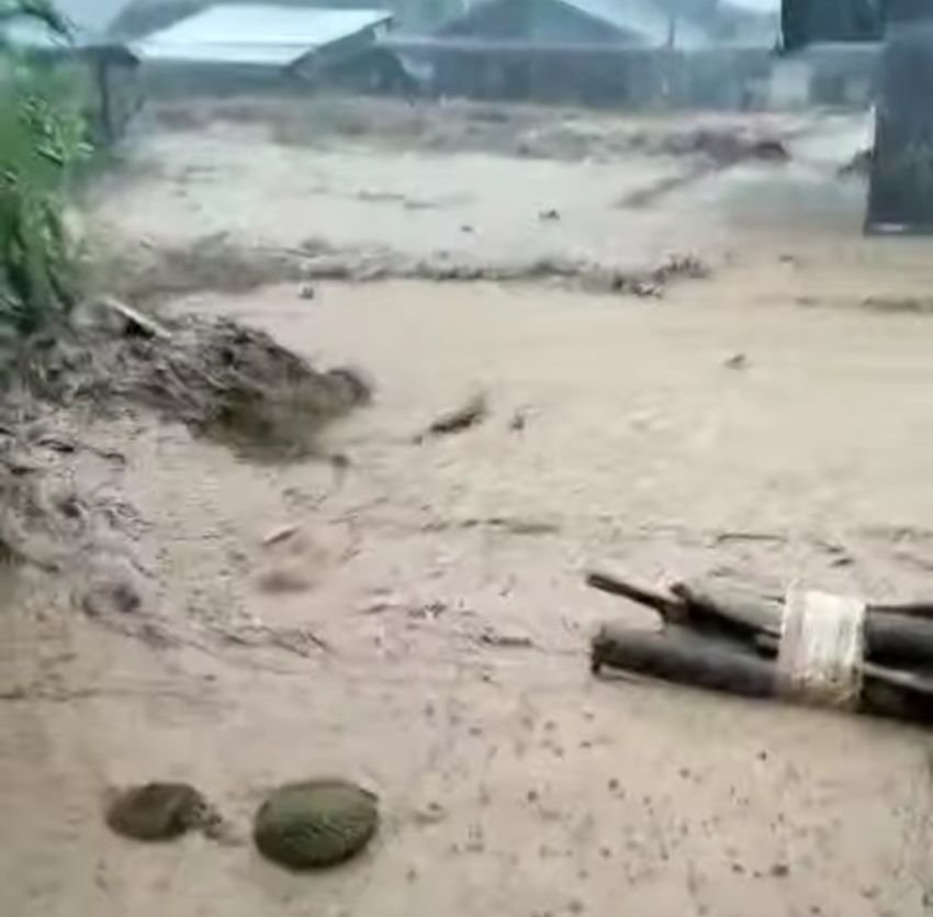 Banjir dan Longsor Landa Tapanuli Utara