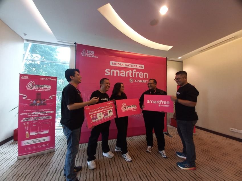 Raih Rekor MURI, SMARTFREN Gelar &ldquo;SMARTFREN Fun Run 2025&rdquo;, Perkuat Jaringan di Tapanuli Tengah