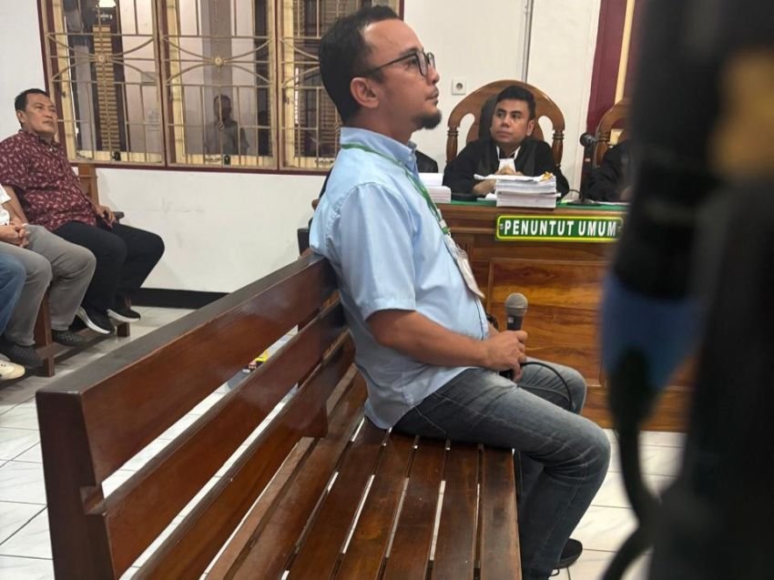 Hakim Perintahkan Jaksa Selidiki Saksi, Sidang Korupsi Renovasi Puskesmas Labuhanbatu Memanas