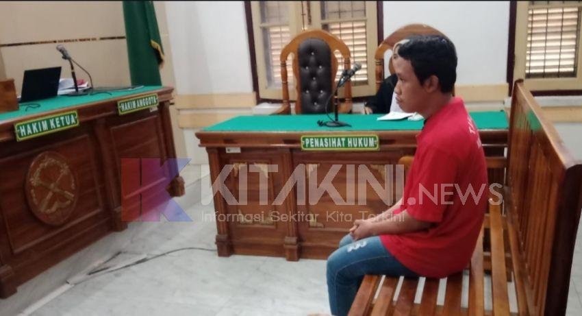 Reynaldi, Pembuang Mayat Bayi Via Ojol Dituntut 5 Tahun Penjara