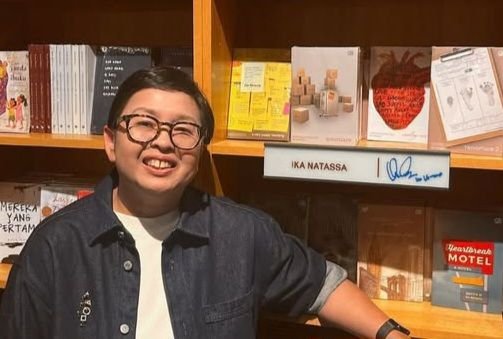 Ika Natassa Terseret Arus Banjir Medan, Untung Ada Satpam