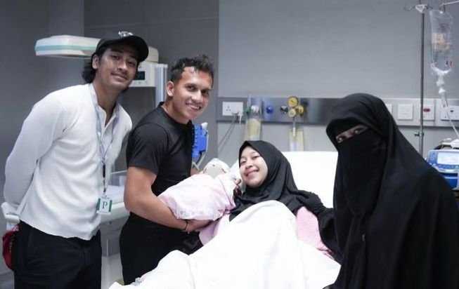 Egy Maulana Vikri Resmi Jadi Ayah, Adiba Khanza Lahirkan Anak Perempuan