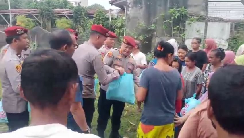 Peringatan 78 Reskrim Polri, Polda Sumut Salurkan Bantuan Pada Warga Monginsidi dan Jurnalis Terdampak Banjir