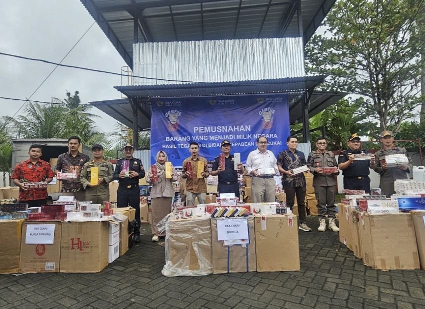 Bea Cukai Sibolga Musnahkan Barang Bukti Kepabeanan