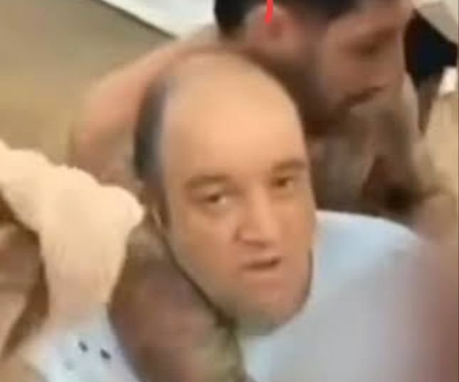 Ahmad Al Ahmad, Pria Tak Bersenjata yang Menghentikan Teror di Bondi Beach Sydney