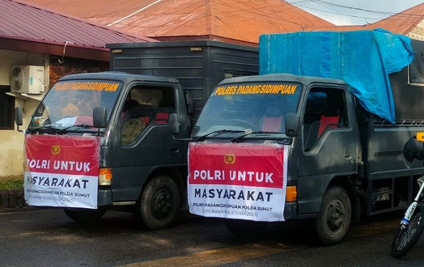 AKBP Wira Berangkatkan 5 Truk Makanan dan Obat Bantuan Bencana Tapsel