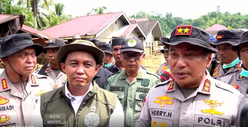 Polda Riau Turunkan 390 Personel dan 34 Psikolog ke Kabupaten Agam, Sumbar