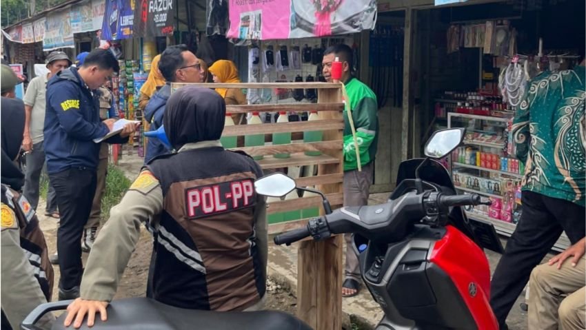 Satpol PP Bersama Polres Padangsidimpuan Razia Gabungan Antisipasi Lonjakan Harga BBM