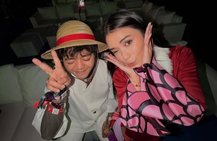 Lula Lahfah Meninggal, Reza Arap Histeris dan Sujud di Pemakaman