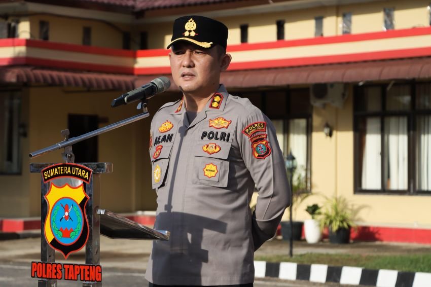 Pimpin Apel Perdana, Haikel Tekankan Empati Bencana dan Integritas Polres Tapteng