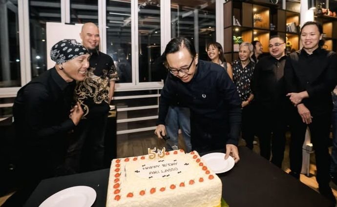 Rayakan Ultah Setelah Sebulan Putus, Ari Lasso Didoakan Dapat Jodoh